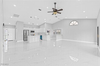 12630 Kelly Palm Dr in Ft. Myers, FL - Building Photo - Building Photo