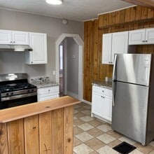 331 W Ostrander Ave in Syracuse, NY - Building Photo - Building Photo