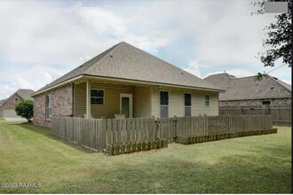 109 Caddo Ct in Lafayette, LA - Building Photo - Building Photo