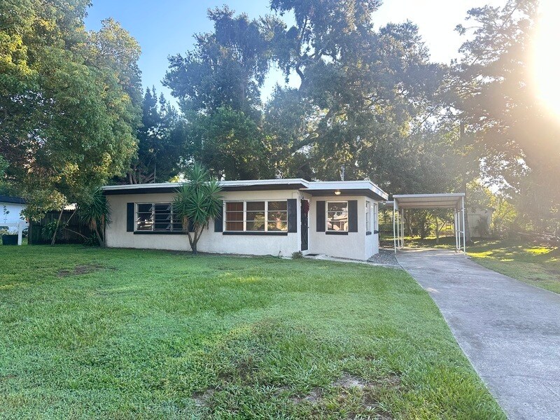 3209 Albert St in Orlando, FL - Building Photo