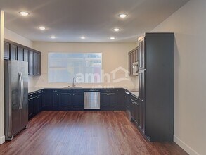 4775 Crestone Peak St in Brighton, CO - Foto de edificio - Building Photo