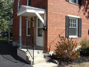 2304 Lakewood Ave, Unit 2304 in Lima, OH - Building Photo - Building Photo