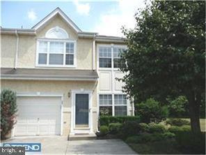 property at 35 Versailles Blvd
