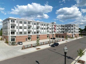 Theater Terrace Apartments in Kenosha, WI - Building Photo - Building Photo