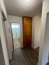 Gates Apartments in Redondo Beach, CA - Foto de edificio - Building Photo