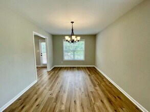 216 Cobblestone Dr in Spring Lake, NC - Building Photo - Building Photo