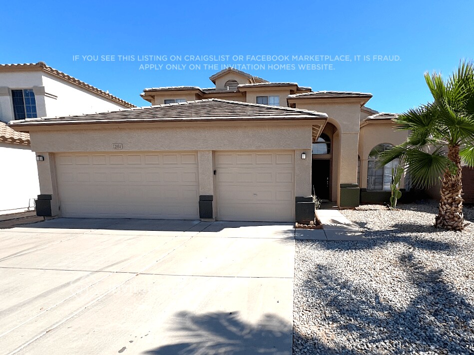 12931 W Soledad St in El Mirage, AZ - Building Photo