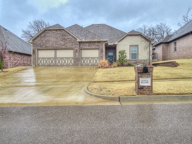 2732 Pacifica Ln in Edmond, OK - Foto de edificio - Building Photo