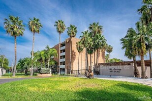 600 Wichita Ave in McAllen, TX - Building Photo