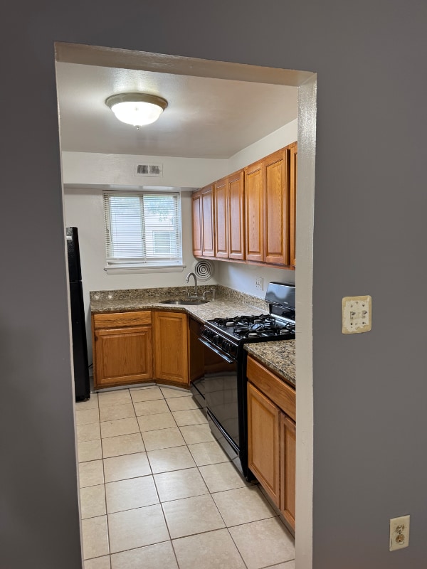 property at 11318 Cherry Hill Rd