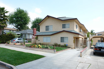 1142 Spazier Ave in Glendale, CA - Building Photo - Building Photo