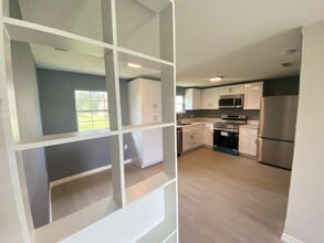 502 Dunbar Ave in Winter Garden, FL - Building Photo - Building Photo
