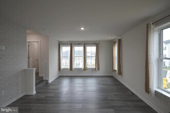 44 Marineris Cir in Martinsburg, WV - Foto de edificio - Building Photo