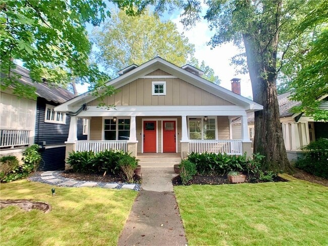 property at 556 Seal Pl NE