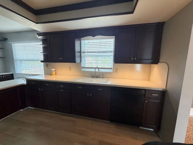 3599 17th Ave N in St. Petersburg, FL - Foto de edificio - Building Photo