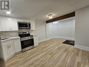 3331 Whilabout Terrace in Oakville, ON - Building Photo - Building Photo