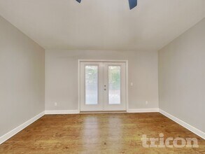 45197 Weaver Cir in Callahan, FL - Foto de edificio - Building Photo