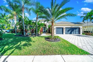 6020 Walnut Hill Dr in Wellington, FL - Building Photo