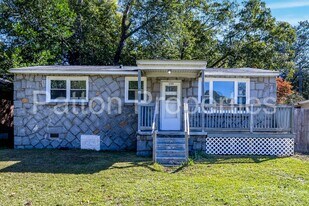 1126 Hancock St in Columbia, SC - Building Photo