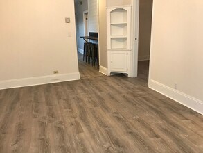 4208 N Sacramento Ave in Chicago, IL - Building Photo - Building Photo
