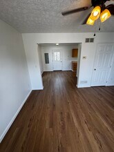 861 E Saint Johns St in Morgantown, WV - Building Photo - Building Photo