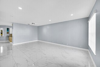 7306 Michigan Isle Rd in Greenacres, FL - Building Photo - Building Photo