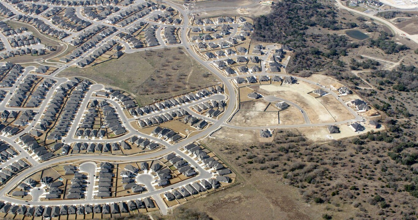 Santa Rita Ranch in Andice, TX - Building Photo