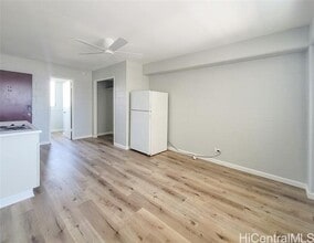 526 N School St in Honolulu, HI - Building Photo - Building Photo