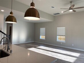 8611 Jetty Glen Dr in Cypress, TX - Building Photo - Building Photo