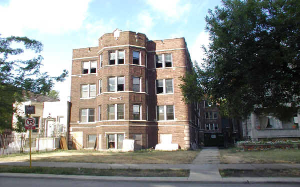 7342-7344 S South Shore Dr in Chicago, IL - Foto de edificio