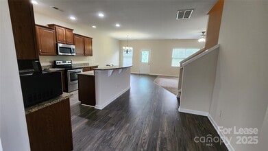 5002 Houndscroft Rd in Indian Trail, NC - Building Photo - Building Photo