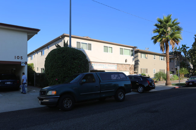 111 N Belmont St in Glendale, CA - Foto de edificio - Building Photo