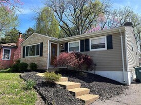 620 Nirk Ave in Kirkwood, MO - Building Photo
