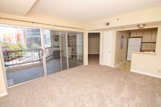 900 19th Ave S in Nashville, TN - Building Photo - Building Photo