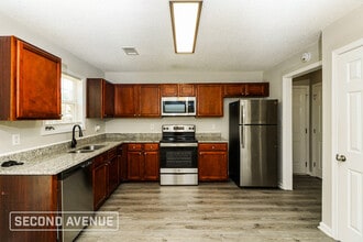 24 Smith Cir in Newnan, GA - Building Photo - Building Photo