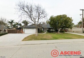 11100 Meacham Rd in Bakersfield, CA - Building Photo