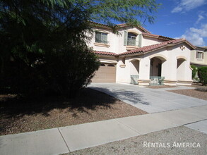 8754 W Northview Ave in Glendale, AZ - Building Photo - Building Photo