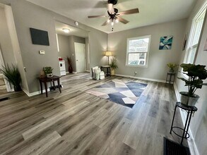 333 Lamont St in Waterloo, IA - Building Photo - Building Photo