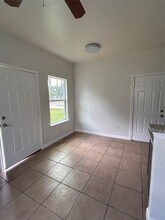 6839 Larkstone St in Houston, TX - Building Photo - Building Photo