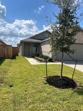 1727 W Stroker Rd in Crosby, TX - Building Photo - Building Photo