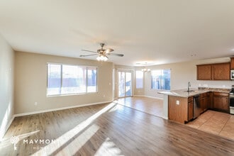 8263 W Melanitta Dr, Unit 205 in Tucson, AZ - Building Photo - Building Photo