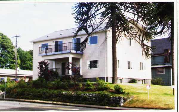 3201 Hoyt Ave in Everett, WA - Foto de edificio - Building Photo