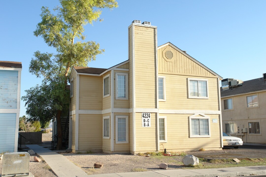 4224 Middlesex Ave in Las Vegas, NV - Building Photo