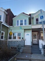 1836 E Airdrie St in Philadelphia, PA - Building Photo