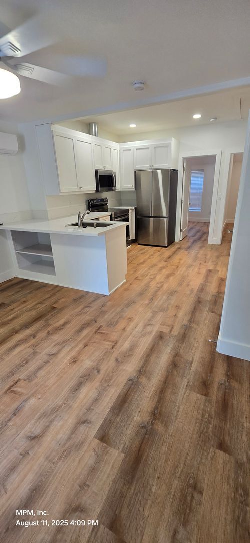 property at 605 14th St