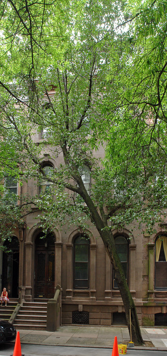 2006 Spruce St in Philadelphia, PA - Building Photo