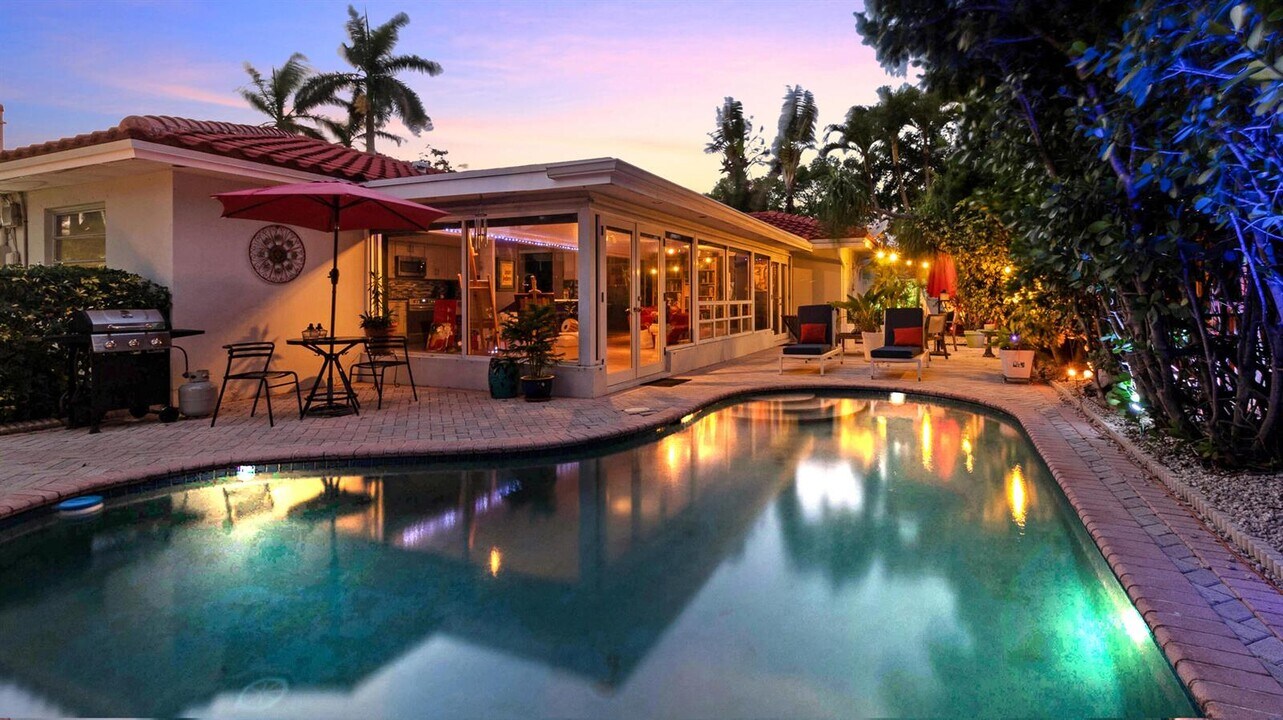 5920 NE 21st Way in Fort Lauderdale, FL - Building Photo