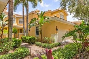 20240 Burnside Pl in Estero, FL - Building Photo