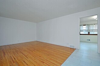 4533 W 85th St in Minneapolis, MN - Building Photo - Building Photo