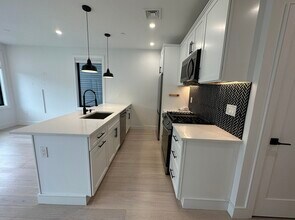 14 Geneva St in Boston, MA - Building Photo - Building Photo